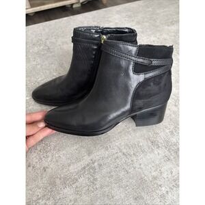 LAUREN Ralph Lauren Damara Leather Ankle Booties Womens‎ Size 7,5  Black